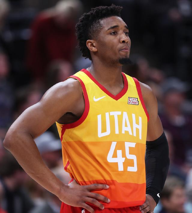 在乒乓球比 在乒乓球比