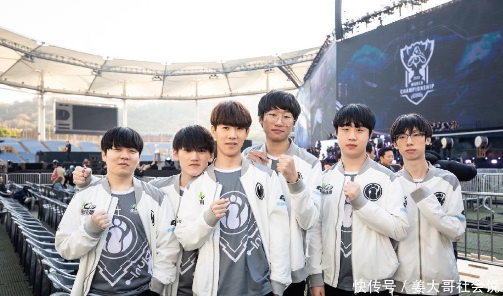 位年轻选手 位年轻选手