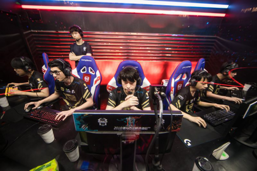 提升一些 提升一些