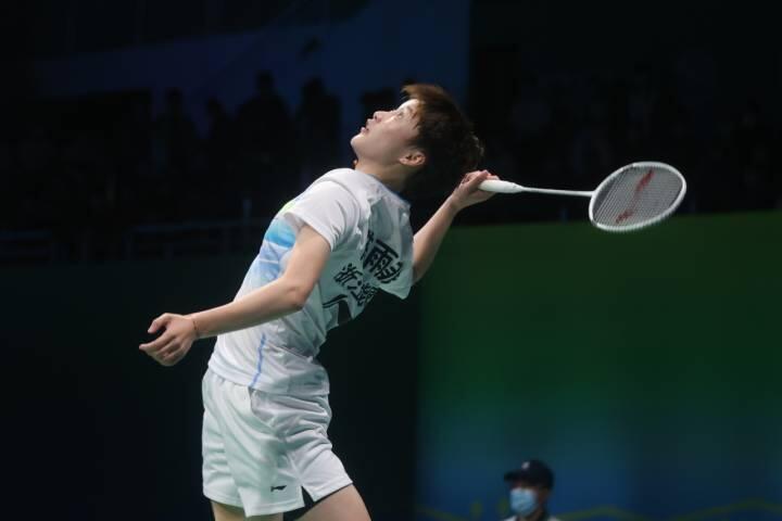 他在场上的 他在场上的