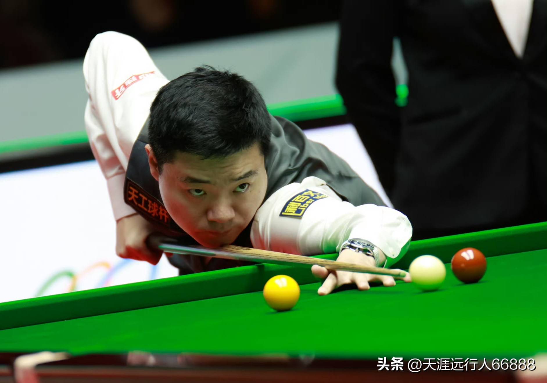 场上智慧和 场上智慧和