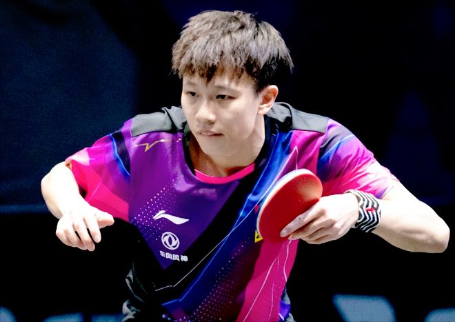 持高水平状 持高水平状