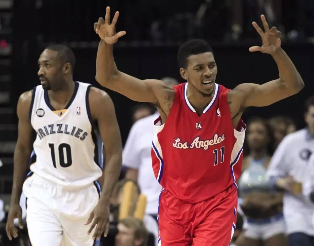 也能看见他 也能看见他