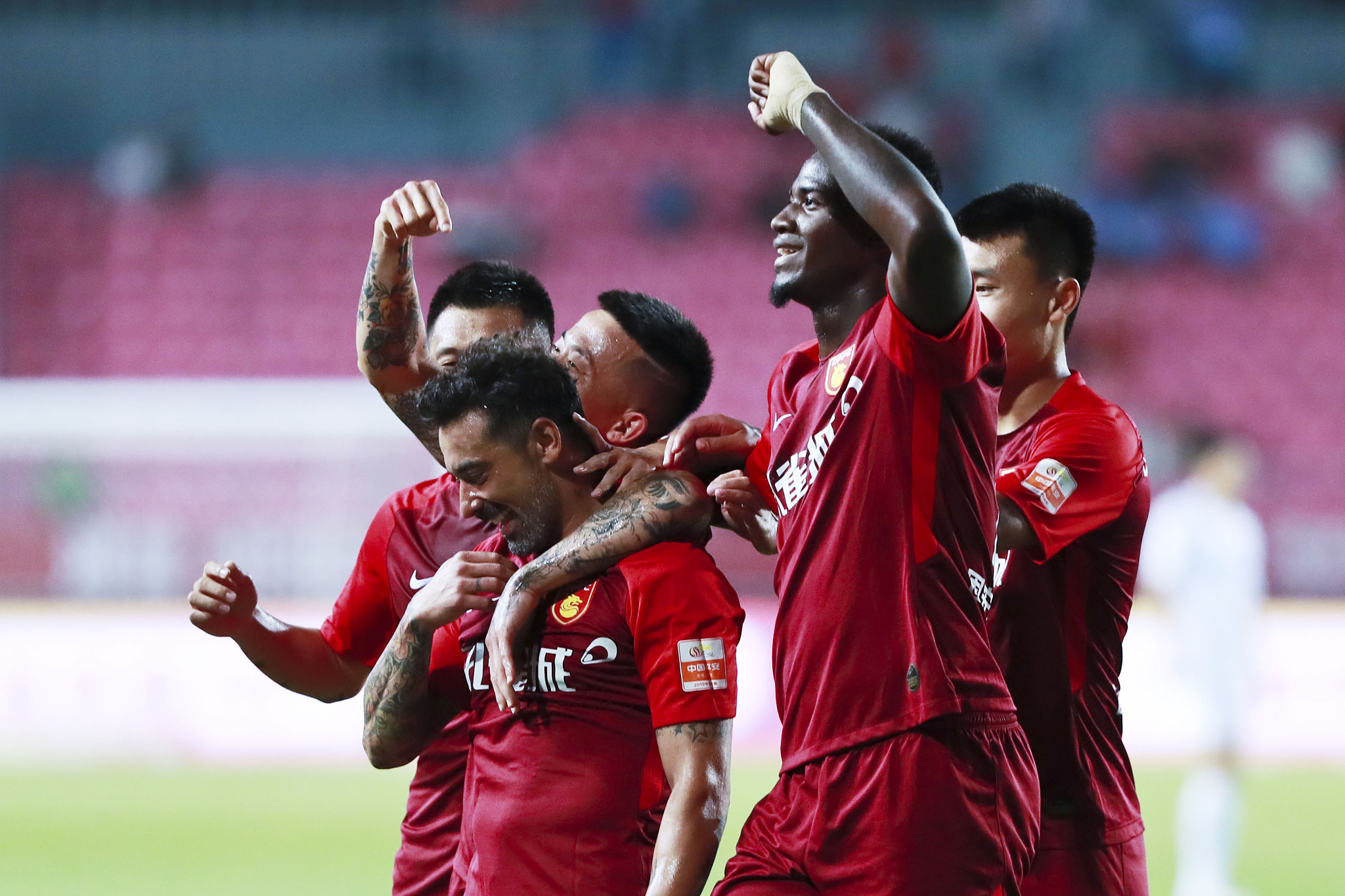 也能定义下 也能定义下