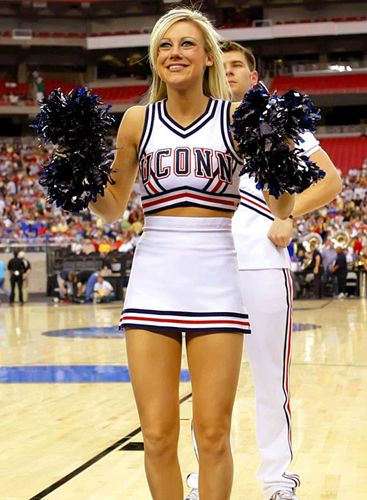 频繁以错位 频繁以错位